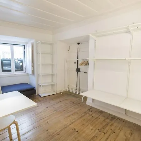 Historical Santos Apartment Lisbon